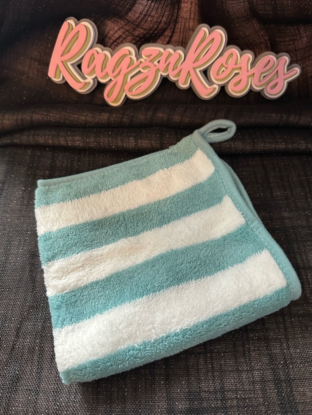 Teal & White Pet Hanging Bath Towel
